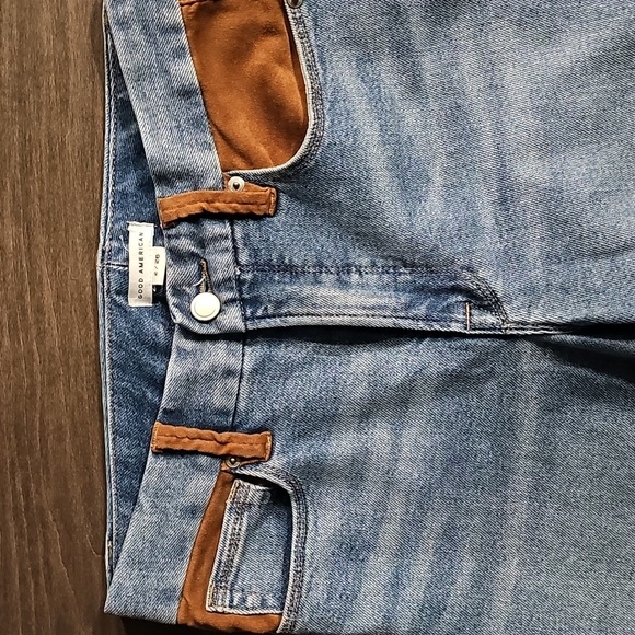 Good American High Rise Skinny Light Wash Jeans with Camel Colored Details sz 2 - Picture 8 of 8